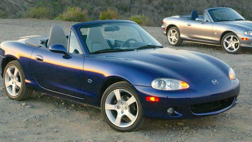 MAZDA MX-5 BÉRLÉS